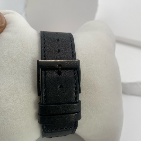 Gucci watch YA133206 Interlocking 42mm Red and Green Pattern Strap Unisex Watch - Picture 4 of 12